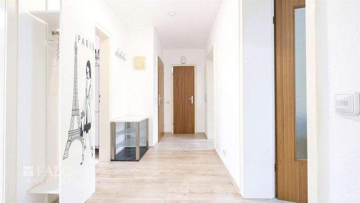 Flur - (KI generiert)