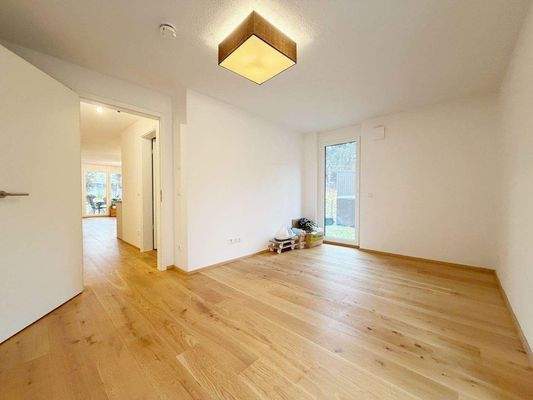 Schlafzimmer/Arbeitszimmer/Kinderzimmer
