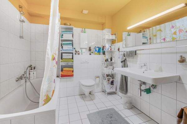 Badezimmer Wohnung 1 im 1. Obergeschoss