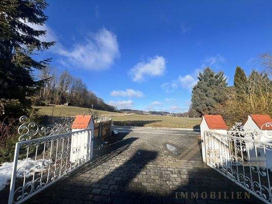 Zufahrt Haus