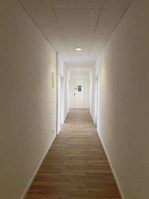 Flur zu den Mieteinheiten