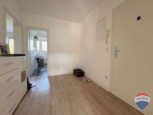 Flur Märkische 3.OG links