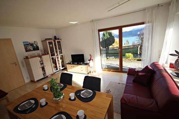 Ein Wohnzimmer, das den Horizont öffnet.