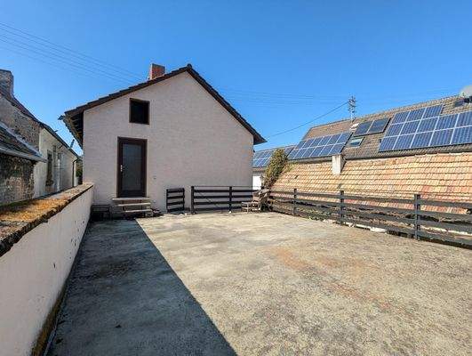 Dachterrasse über der Garage