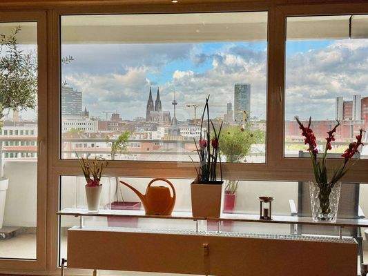 Fernblick bis zum Kölner Dom