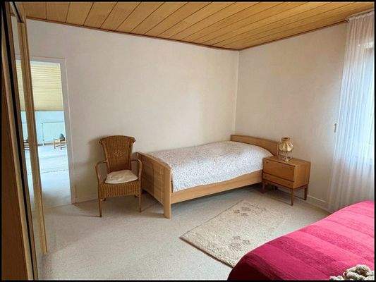 OG Zimmer (Durchgangszimmer)