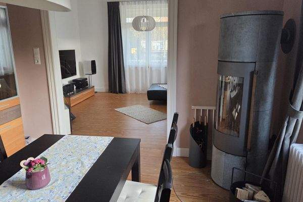 Essbereich mit Kaminofen