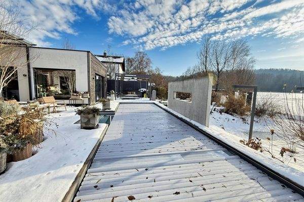 Pool: Chlor- & Salzwassergeeignet