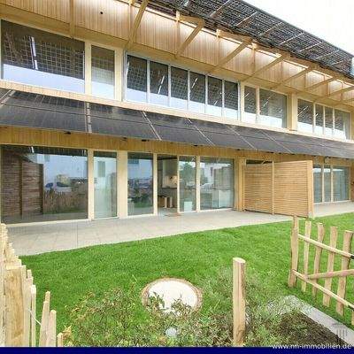 Aussenansicht - Terrasse und Garten