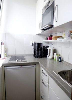 Küchenzeile mit Fenster