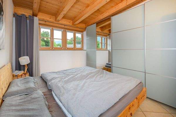 Gemütliches Schlafzimmer | Platz für Schrankelemen