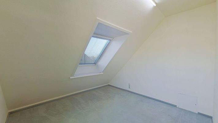 Schlafzimmer mit Ankleideraum 