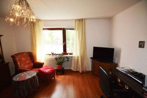 Schlafzimmer (derzeit 2 Wohnzimmer)