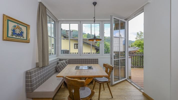 KITZIMMO-exklusives Apartment mit touristischer Widmung kaufen - Immobilien Kitzbühel.