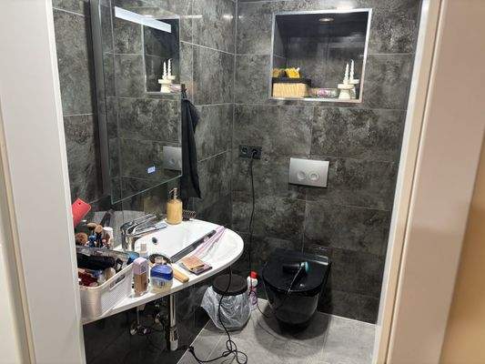 Keller - Bad im Gästezimmer 