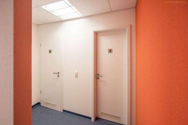 Vorraum WC-Anlagen - aktuell