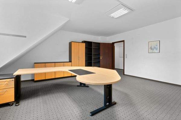Büroraum 3.jpg
