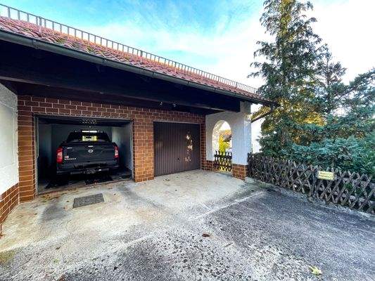 Doppelgarage Nebengebäude