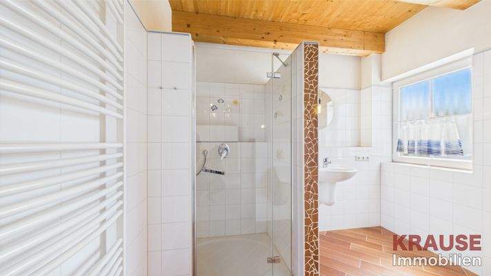 Badezimmer EG