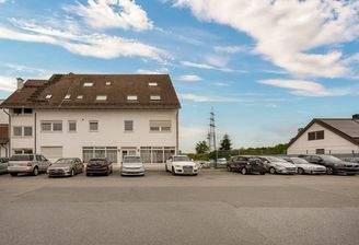 MFH & Baugrundstück