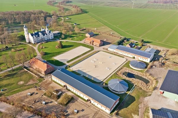 Drohnenaufnahme vom Gesamtobjekt