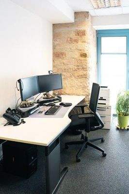 Büro Sekretariat.jpg