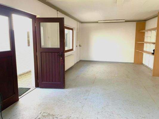 Hobbyraum hinter der Garage