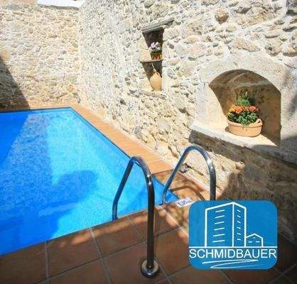 Kreta, Sivas: Traditionelles Steinhaus mit Swimmingpool