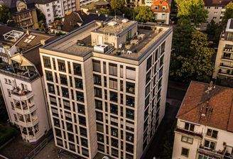 Schumannstraße_Außenansicht 3.jpg