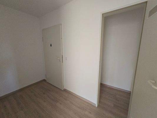 Eingangsbereich mit Abstellkammer