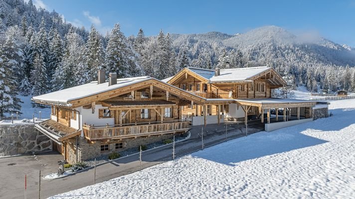 KITZIMMO-zwei Luxuschalets mit Panoramablick in Top-Ruhelage kaufen - Immobilien Steinberg Tirol.