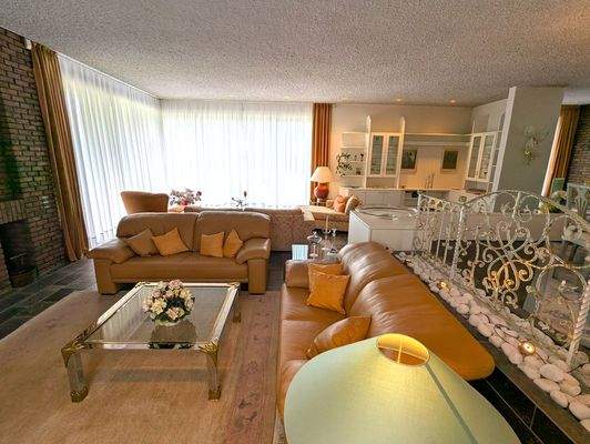 Entspannen sie vor dem gemütlichen Kamin...