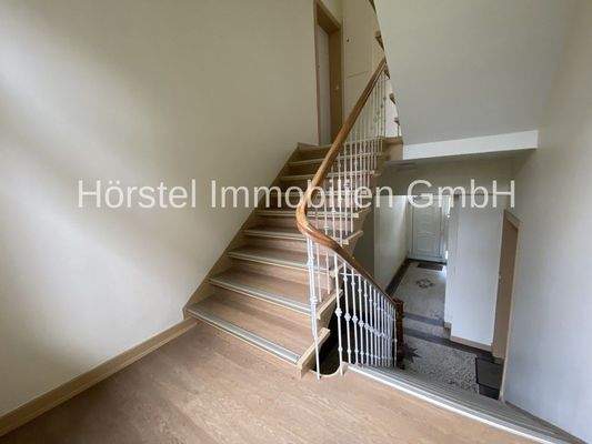 gepflegtes Treppenhaus