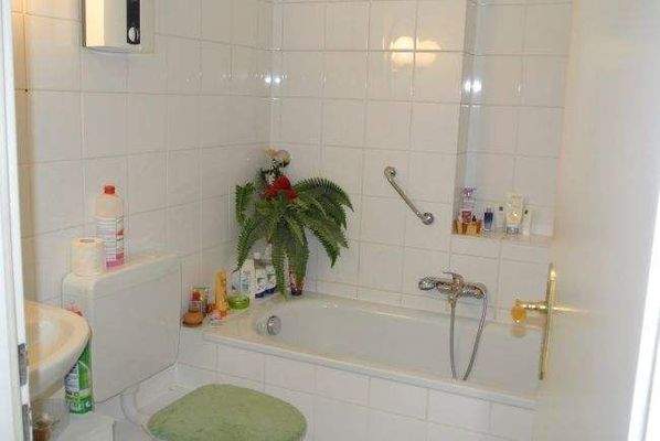 Das innenliegende Bad mit Wanne