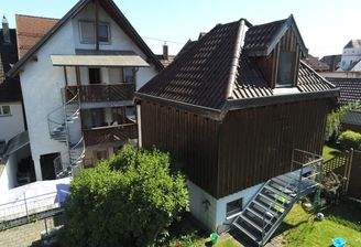 Gebäude und Remise