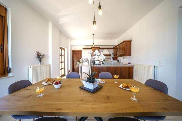 Kreta, Megala Chorafia: Villa mit Meerblick und separatem Apartment zu verkaufen