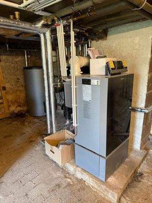 PHOTO-2025-04-22-10-16-57 2.jpg