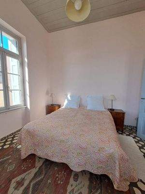 Kreta, Kalyves: Elegante neoklassizistische Villa am Meer zu verkaufen