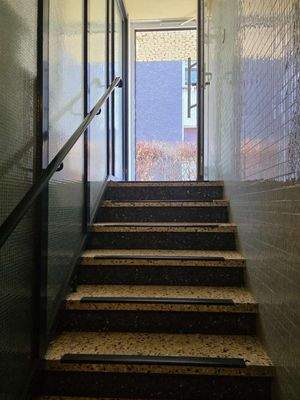 Separater Zugang zu den Bürorä