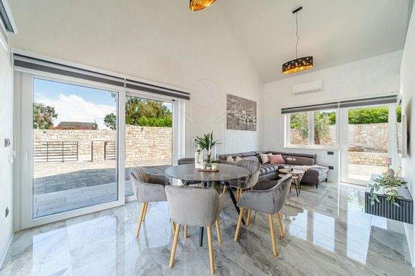 Komplette Möblierung für sofortigen Einzug