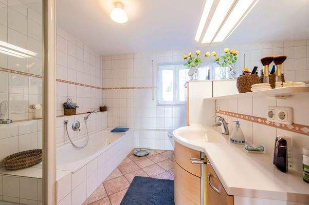 Großes Tageslichtbad