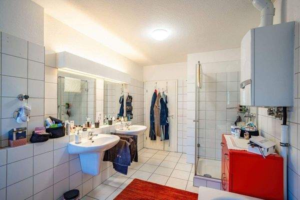 Der Heizkessel der Wohnung befindet sich ebenfalls