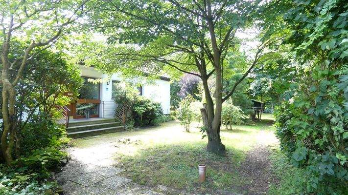 Garten am Hauseingang