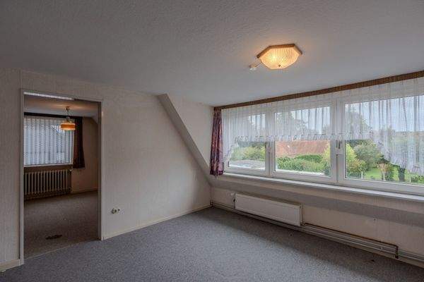 Wohnzimmer im Dachgeschoss