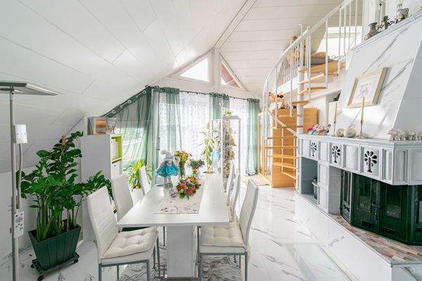 Wohnen und Essen Ansicht 4.jpg