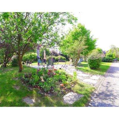 Sitzfläche im Innenhof