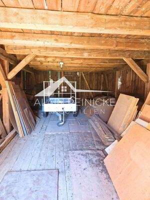 rechter Teil Doppelgarage