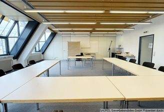 Schulung, Besprechung