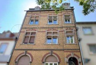 Außen Front