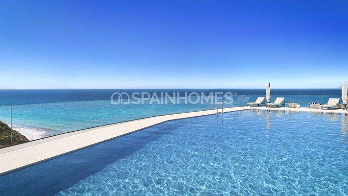 3-Bedroom Houses with Sea View and Garden in Vélez-Málaga